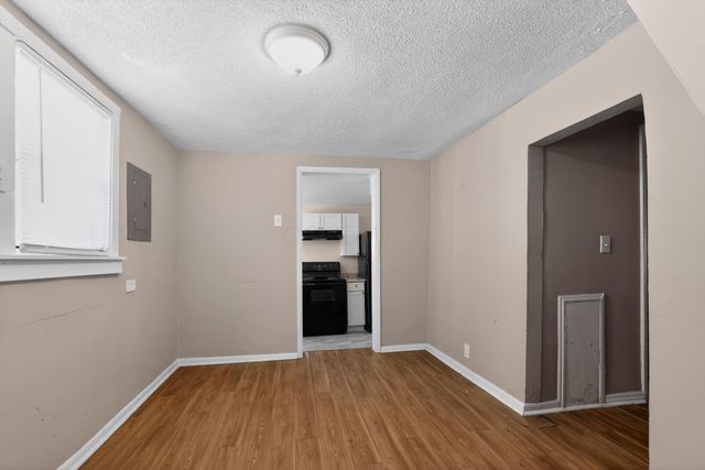 668 Erickson Avenue, Columbus, OH 43213