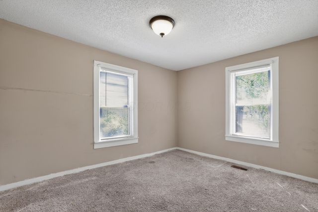 668 Erickson Avenue, Columbus, OH 43213