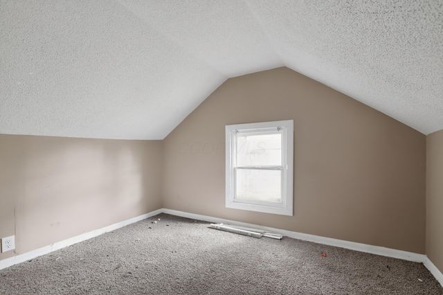 668 Erickson Avenue, Columbus, OH 43213