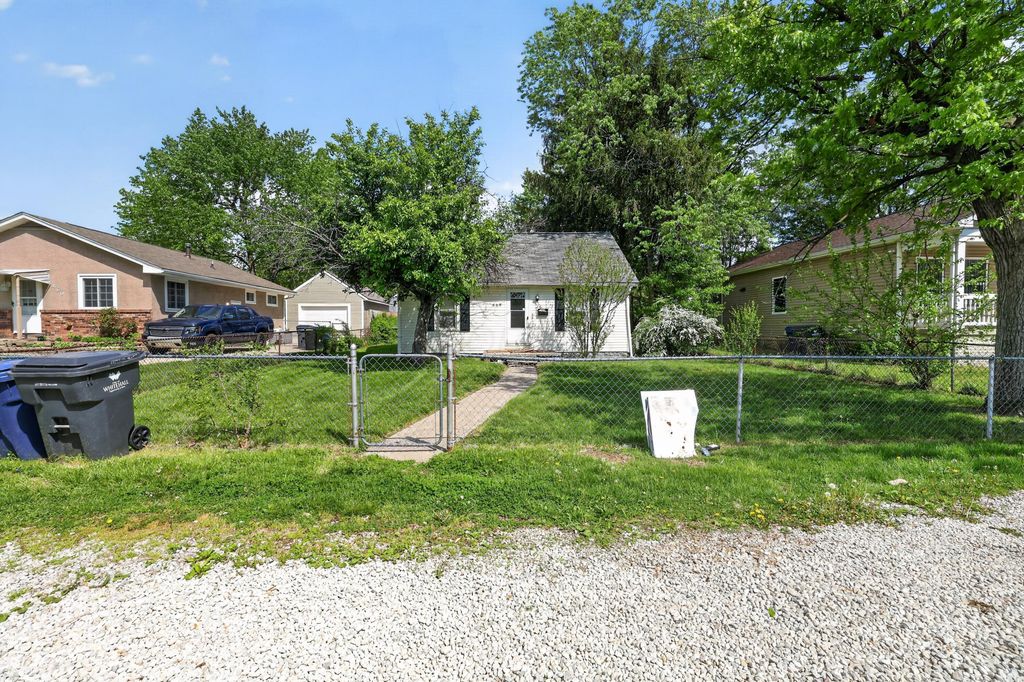 668 Erickson Avenue, Columbus, OH 43213