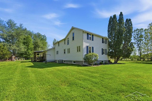 2775 E Siebert Road, Larkin Twp, MI 48642