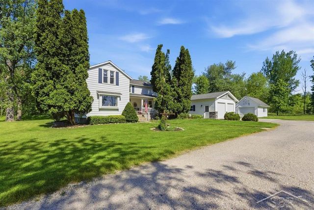 2775 E Siebert Road, Larkin Twp, MI 48642