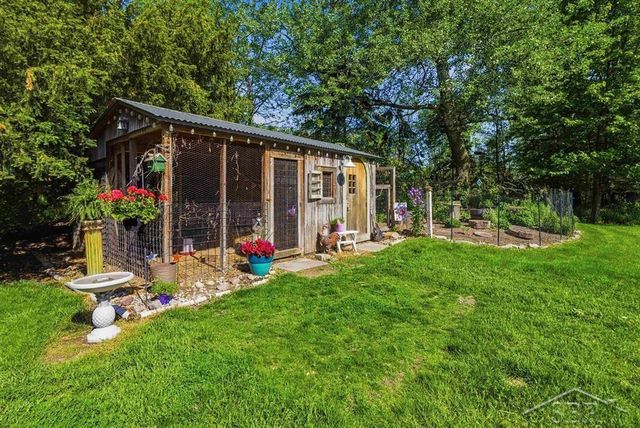 2775 E Siebert Road, Larkin Twp, MI 48642