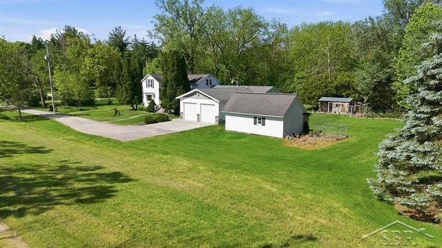 2775 E Siebert Road, Larkin Twp, MI 48642