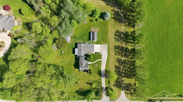 2775 E Siebert Road, Larkin Twp, MI 48642