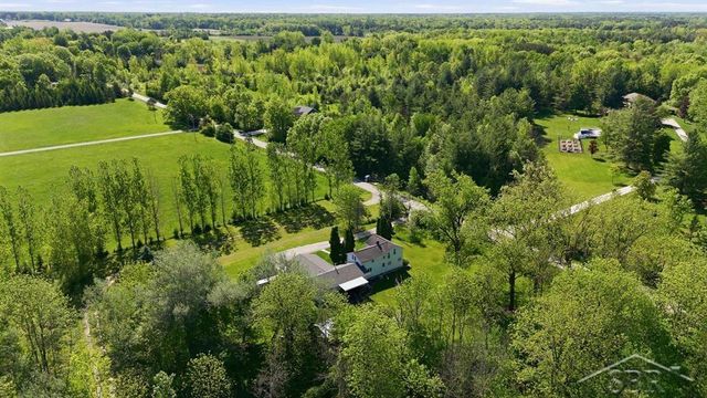 2775 E Siebert Road, Larkin Twp, MI 48642