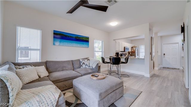 10053 Poppy Hill DR, Fort Myers, FL 33966