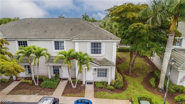 10053 Poppy Hill DR, Fort Myers, FL 33966