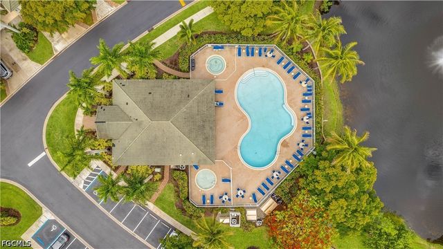 10053 Poppy Hill DR, Fort Myers, FL 33966