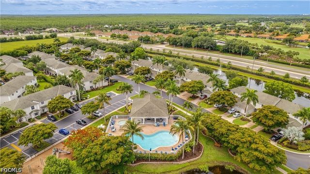 10053 Poppy Hill DR, Fort Myers, FL 33966