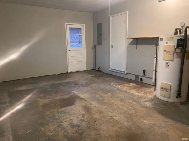 3417 N Milton Street, Muncie, IN 47304