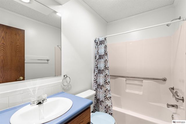 26110 W Maple Road, Waterloo, NE 68069