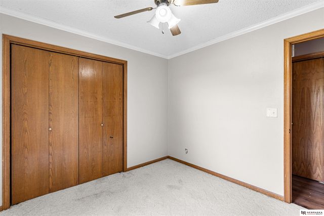 26110 W Maple Road, Waterloo, NE 68069
