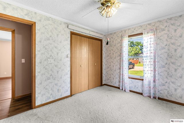 26110 W Maple Road, Waterloo, NE 68069