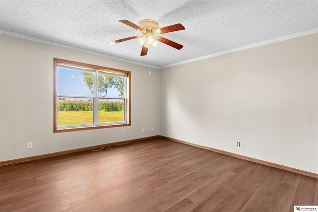 26110 W Maple Road, Waterloo, NE 68069