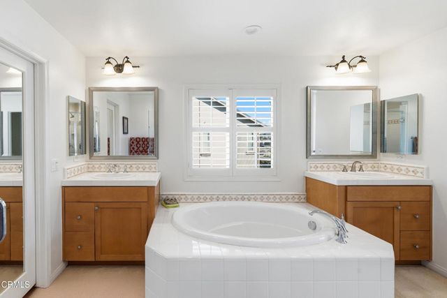 226 Morning Breeze Lane, Port Hueneme, CA 93041