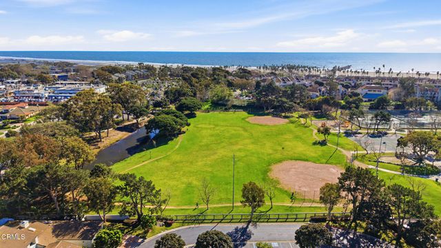 226 Morning Breeze Lane, Port Hueneme, CA 93041