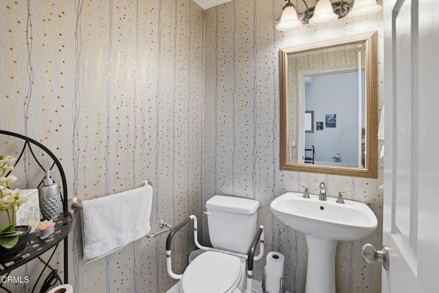 226 Morning Breeze Lane, Port Hueneme, CA 93041