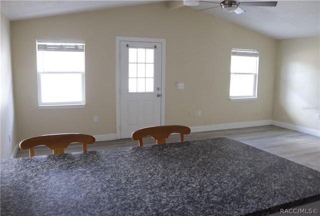 3856 S Sandpiper Terrace, Homosassa, FL 34448