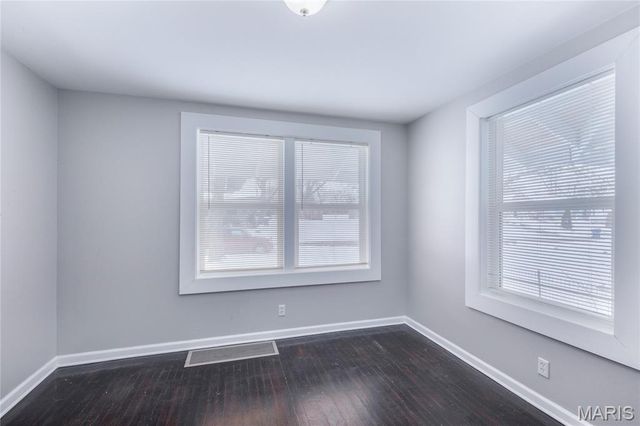 3106 Quiet Lane, St Louis, MO 63114