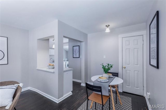 3106 Quiet Lane, St Louis, MO 63114