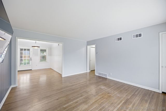 15 E 44th Street, Tulsa, OK 74105