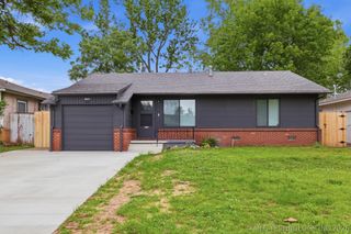 15 E 44th Street, Tulsa, OK 74105