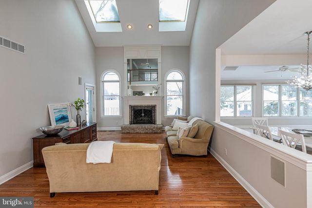 497 CHRISTOPHER DR, Princeton, NJ 08540