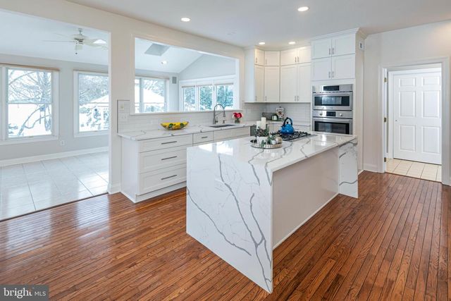 497 CHRISTOPHER DR, Princeton, NJ 08540