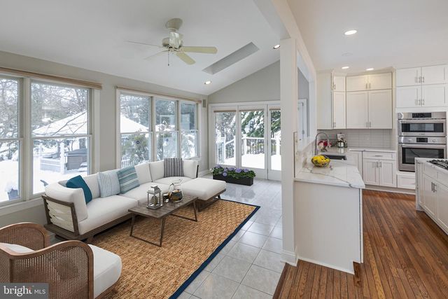 497 CHRISTOPHER DR, Princeton, NJ 08540