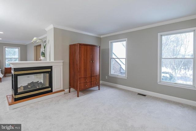 497 CHRISTOPHER DR, Princeton, NJ 08540