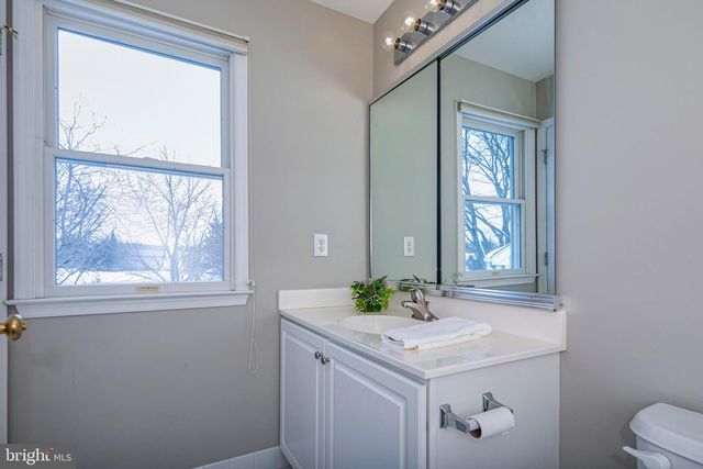 497 CHRISTOPHER DR, Princeton, NJ 08540