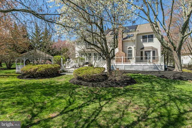 497 CHRISTOPHER DR, Princeton, NJ 08540