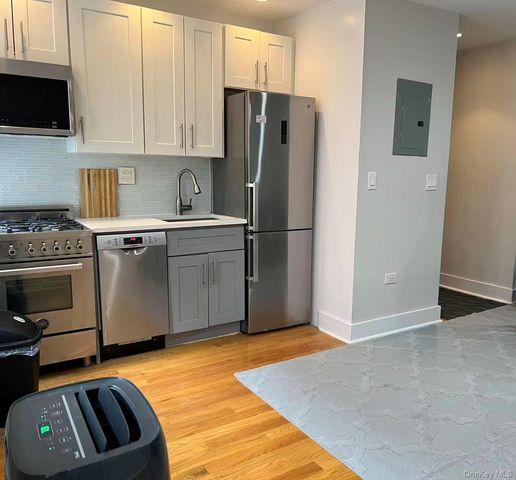42-22 Ketcham Street 3E, Elmhurst, NY 11373