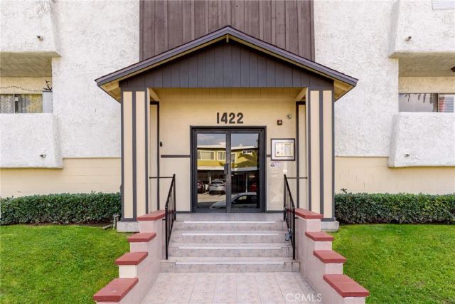 1422 Rock Glen Avenue 203, Glendale, CA 91205