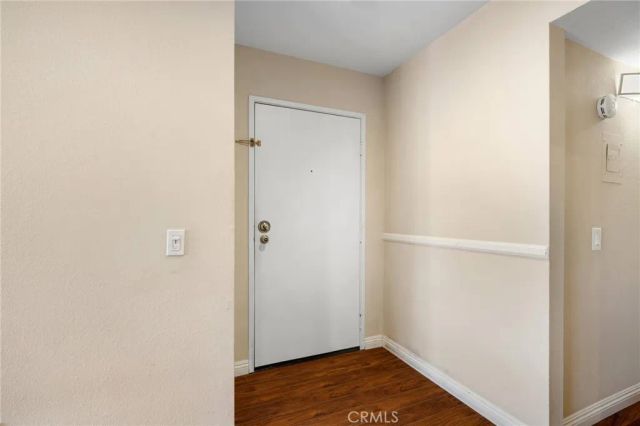 1422 Rock Glen Avenue 203, Glendale, CA 91205