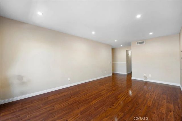 1422 Rock Glen Avenue 203, Glendale, CA 91205