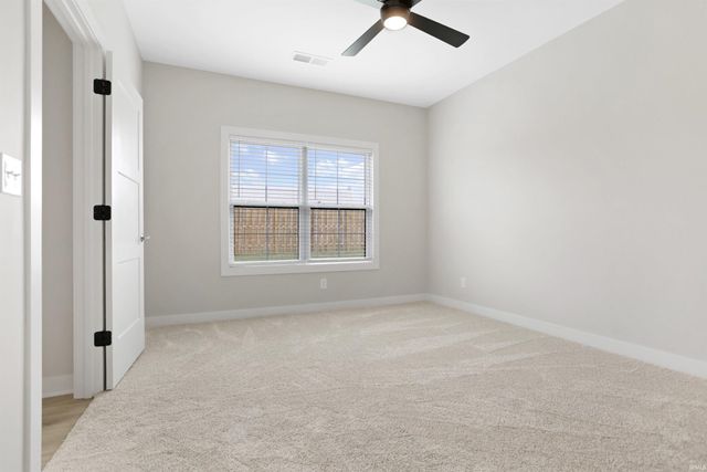 3782 High Pointe Lane, Newburgh, IN 47630