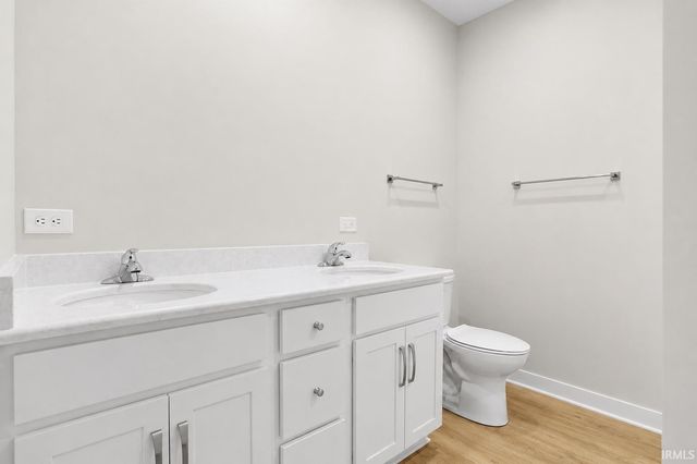 3782 High Pointe Lane, Newburgh, IN 47630