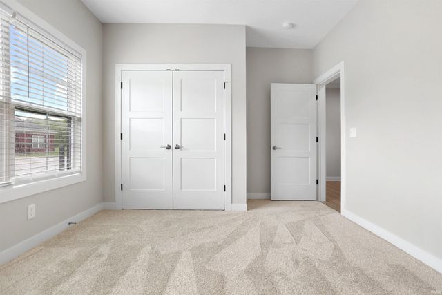 3782 High Pointe Lane, Newburgh, IN 47630