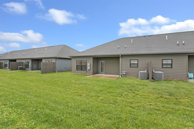 3782 High Pointe Lane, Newburgh, IN 47630