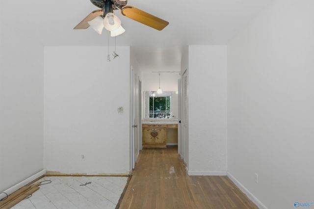 6001 Cowin Drive NW, Huntsville, AL 35810