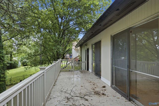 6001 Cowin Drive NW, Huntsville, AL 35810