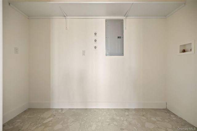 9 Valley Way 320, Spring Valley, NY 10977