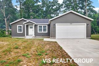 3685 Waalkes Street, Norton Shores City, MI 49444