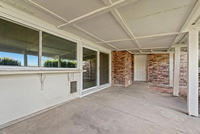 8515 Baumgarten Drive, Dallas, TX 75228