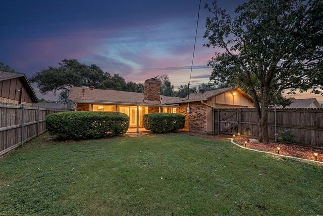 8515 Baumgarten Drive, Dallas, TX 75228