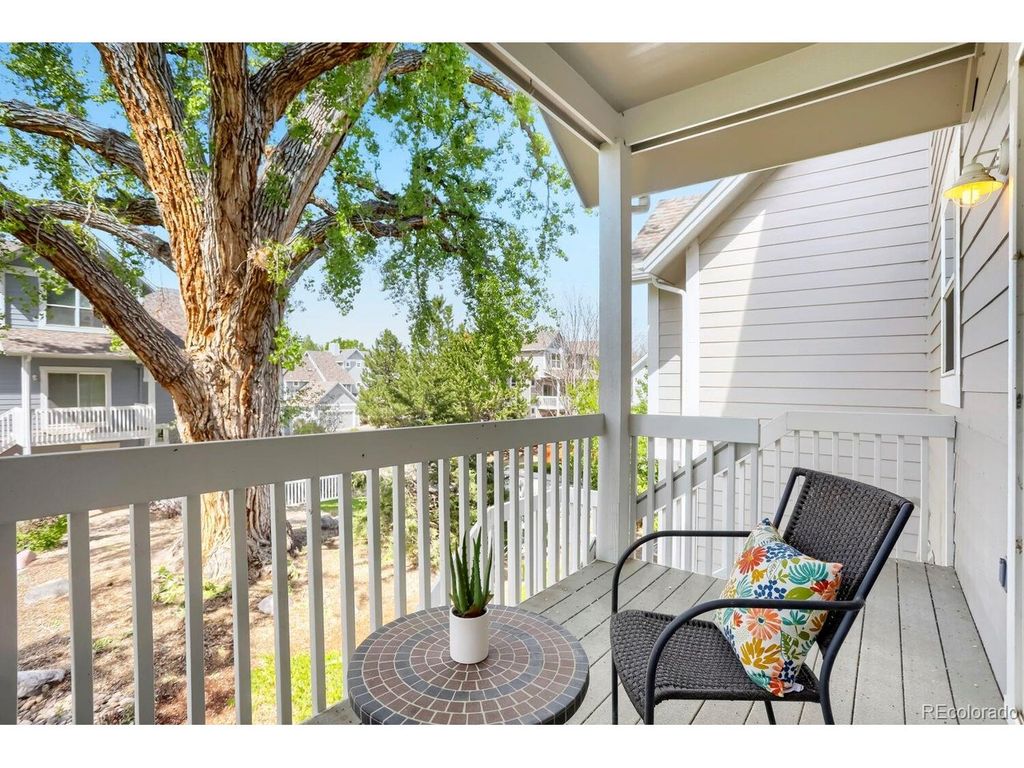 2261 Watersong Cir, Longmont, CO 80504