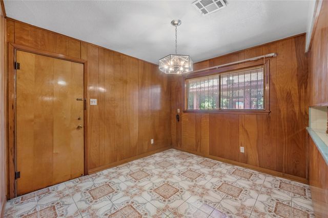 7007 Avenue F, Houston, TX 77011