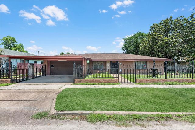 7007 Avenue F, Houston, TX 77011